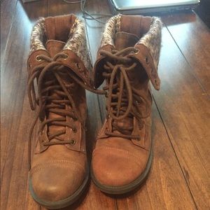 Mossimo Boots